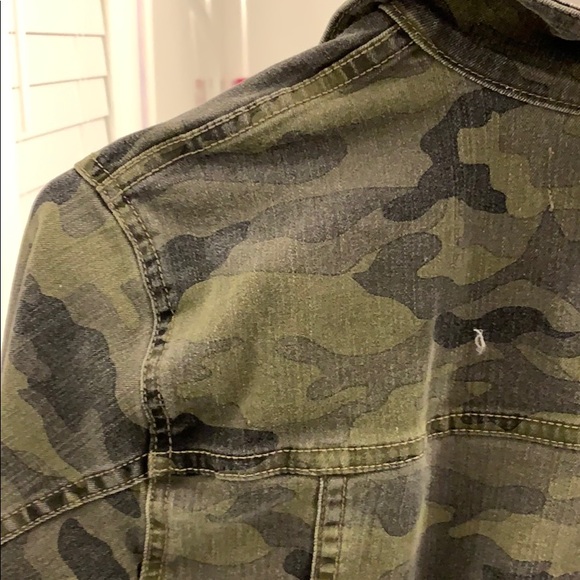 Jacket - Picture 3 of 3